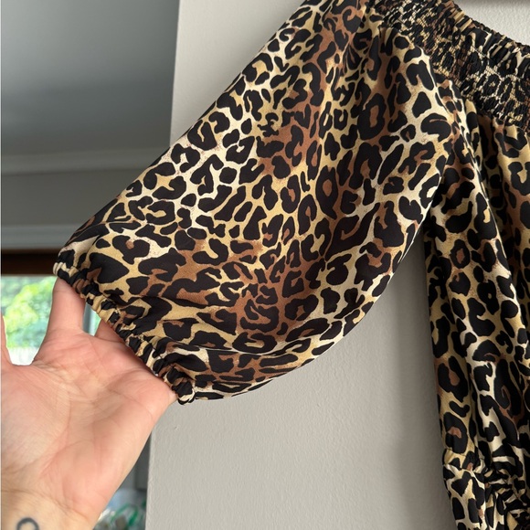 Lilly Pulitzer “Rochelle” Off The Shoulder Romper Size: Small - Picture 7 of 14